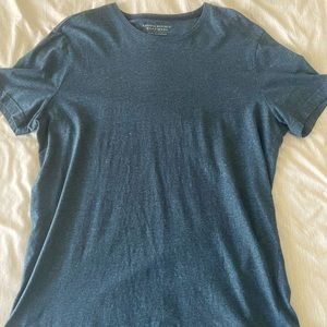 Navy blue banana republic XL soft wash tee